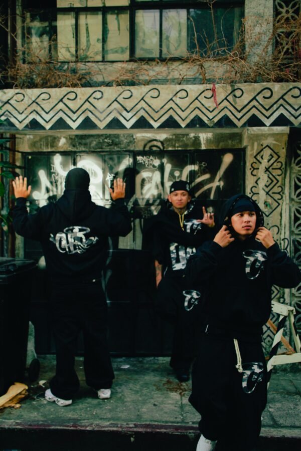 YEAR 4 - Hoodie Black